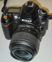 Nikon D90 DSLR + Nikon DX AF-S Nikkor 18‑55 mm f/3.5‑5.6G